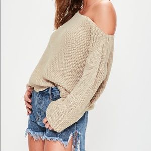 ❤️ Missguided sand color off shoulder sweater